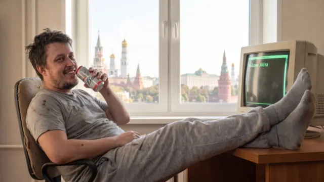 Евгений Зайферт - программист из Москвы у плана миграции сервисов